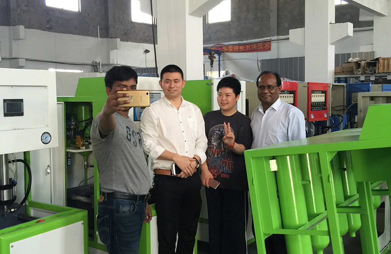 20180716 Bangladeshi customer...